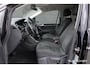 Volkswagen Touran 2.0Tdi 150Pk DSG6 | 7-Persoons | Highline | Achteruitrijcamera | Trekhaak | 17''