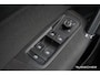Volkswagen Touran 2.0Tdi 150Pk DSG6 | 7-Persoons | Highline | Achteruitrijcamera | Trekhaak | 17''