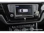 Volkswagen Touran 2.0Tdi 150Pk DSG6 | 7-Persoons | Highline | Achteruitrijcamera | Trekhaak | 17''