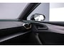 CUPRA Leon Business 1.4 TSI eHybrid 204pk DSG Automaat Adaptive cruise control, Achteruitrijcamera, Navigatie, Stoelverwarming, LED koplampen, Stuurwiel verwarmd
