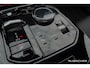 BMW 5-Serie Touring 550E 490Pk Aut. | Plug in Hybride | X-Drive | Shadowline | M-Sport | Head Up Display | Panoramadak | Trekhaak | 21''