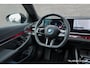 BMW 5-Serie Touring 550E 490Pk Aut. | Plug in Hybride | X-Drive | Shadowline | M-Sport | Head Up Display | Panoramadak | Trekhaak | 21''