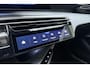 Peugeot E-3008 Allure Avantage 210pk 73 kWh | 3 Fase | Stoelverwarming | Rondomzicht Camera | Apple Carplay/Android Auto | 19inch Lichtmetalen Velgen | Adaptieve Cruise Control