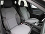 Renault Captur 1.8 E-Tech full hybrid 160 techno | Pack Winter | Camera | Adaptieve Cruise Control | PDC Rondom | 18" LMV | Android Automotive | LED Pure Vision | Keyless | Licht- & Regensensor | Privacy Glass | Draadloze Apple Carplay & Android Auto