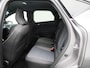 Renault Captur 1.8 E-Tech full hybrid 160 techno | Pack Winter | Camera | Adaptieve Cruise Control | PDC Rondom | 18" LMV | Android Automotive | LED Pure Vision | Keyless | Licht- & Regensensor | Privacy Glass | Draadloze Apple Carplay & Android Auto