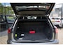 Volkswagen Touareg 4.0 TDI R-Line 422PK V8 , Panoramadak, Luchtvering, Dynaudio, HUD, Trekhaak
