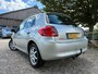 Toyota Auris 1.6-16V Terra | met Airco + Cruise nu €3.975,-!!