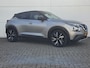 Nissan Juke 1.0 DIG-T N-Design / Navigatie / Leder/Alcantara Bekleding / Trekhaak / Bose Personal Audio / Cruise Control / Camera / Climate Control / Stoelverwarming /