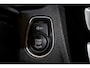 BMW 3-Serie 318i Touring Sportline Pano | Trekhaak | Sportstoelen | Stoelverwarming | Camera