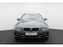 BMW 3-Serie 318i Touring Sportline Pano | Trekhaak | Sportstoelen | Stoelverwarming | Camera