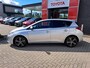 Toyota Auris 1.8 Hybrid Lease Pro PANO CRUISE CONTROL NAVIGATIE STOELVERWARMING DEALER OND.