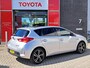 Toyota Auris 1.8 Hybrid Lease Pro PANO CRUISE CONTROL NAVIGATIE STOELVERWARMING DEALER OND.