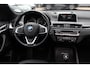 BMW X1 sDrive18i / Panoramadak / Leder / Parkeerhulp V+A / Navigatie / 17'' / Stoelverwarming / Cruise Control