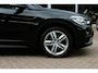 BMW X1 sDrive18i / Panoramadak / Leder / Parkeerhulp V+A / Navigatie / 17'' / Stoelverwarming / Cruise Control