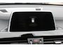 BMW X1 sDrive18i / Panoramadak / Leder / Parkeerhulp V+A / Navigatie / 17'' / Stoelverwarming / Cruise Control