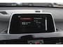BMW X1 sDrive18i / Panoramadak / Leder / Parkeerhulp V+A / Navigatie / 17'' / Stoelverwarming / Cruise Control