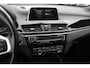 BMW X1 sDrive18i / Panoramadak / Leder / Parkeerhulp V+A / Navigatie / 17'' / Stoelverwarming / Cruise Control