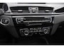 BMW X1 sDrive18i / Panoramadak / Leder / Parkeerhulp V+A / Navigatie / 17'' / Stoelverwarming / Cruise Control