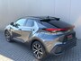 Toyota C-HR / C-HR+ 1.8 Hybrid 140PK First Edition Bi-Tone/Winter-pack/Gr.-navigatie/Elektr.klep/Camera/Adapt.-cruise