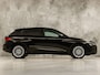 Audi A3 Sportback 30 TFSI Sport Automaat (APPLE CARPLAY, GROOT NAVI, ADAPTIVE CRUISE, SPORTSTOELEN, PARKEERSENSOREN, GETINT GLAS, LANE ASSIST, NIEUWSTAAT)