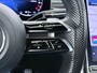 Mercedes-Benz GLC 300e AMG 4Matic // SoH 95% // Dealer Onderhouden // Panorama dak // Burmester // Memory // 360 Camera // 20 inch // Treeplanken // Sfeerverlichting // Keyless