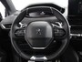 Peugeot 5008 1.2 PureTech GT Black Pack 7persoons Climate control Adaptive cruise control Achteruitrij camera Verwarmde voorstoelen Keyless Navigatie LED Apple Carplay/ Android Auto