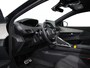 Peugeot 5008 1.2 PureTech GT Black Pack 7persoons Climate control Adaptive cruise control Achteruitrij camera Verwarmde voorstoelen Keyless Navigatie LED Apple Carplay/ Android Auto