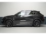 Lynk & Co 01 1.5 | Zwart optiek | 360 camera | Panoramadak | Navigatie | Memory | Apple CarPlay