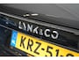 Lynk & Co 01 1.5 | Zwart optiek | 360 camera | Panoramadak | Navigatie | Memory | Apple CarPlay