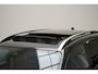 Lynk & Co 01 1.5 | Zwart optiek | 360 camera | Panoramadak | Navigatie | Memory | Apple CarPlay