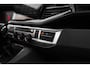 Volkswagen Transporter Caravelle 2.0 TDI 180pk ABT L2H1 DC | ABT Bodykit | ABT GR20 Glossy Black | ABT Power upgrade Dubbele Cabine | Camera | Adaptive cruise | Stoelverwarming Dubbele Cabine | Camera | Adaptive cruise | Stoelverwarming