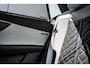 Audi Q8 60 TFSI e quattro ABT Aero Competition | Audi Exclusive Aqaatgrijs (Porsche) | Exclusive interieur Alabast wit | B&O Advanced | Advanced onderstel | Stoelventilatie + massagefunctie | Uitgebreid lederpakket | Carbon