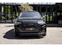Audi Q8 60 TFSI e ABT Aero Competition | Audi Exclusive Pantherzwart | Advanced onderstel | Stoelventilatie + massagefunctie | Uitgebreid lederpakket | Carbon | Vierwielsturing | Head up | B&O | Servosluiting