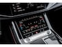 Audi Q8 60 TFSI e ABT Aero Competition | Audi Exclusive Nardogrijs | Advanced onderstel | Stoelventilatie + massagefunctie | Uitgebreid lederpakket | Carbon | Vierwielsturing | Head up | B&O | Servosluiting