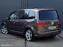 Volkswagen Touran 1.4 TSI Highline AUTOMAAT - SCOOTMOBIEL LIFT - ERGONOMISCHE BESTUURDERSSTOEL - TREKHAAK - CAMERA - NAVI - ECC - STOELVERWARMING - PDC - CRUISE CONTROLE - APK T/M 02-07-2027 -