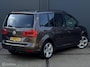 Volkswagen Touran 1.4 TSI Highline AUTOMAAT - SCOOTMOBIEL LIFT - ERGONOMISCHE BESTUURDERSSTOEL - TREKHAAK - CAMERA - NAVI - ECC - STOELVERWARMING - PDC - CRUISE CONTROLE - APK T/M 02-07-2027 -