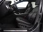 BMW 5-Serie Touring 535xi High Executive | Panoramadak | Trekhaak | Leder | Adaptive cruise | Head up | Memory | Harman/Kardon | Stuur/stoel verwarming | Camera | Park assist |