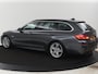 BMW 5-Serie Touring 535xi High Executive | Panoramadak | Trekhaak | Leder | Adaptive cruise | Head up | Memory | Harman/Kardon | Stuur/stoel verwarming | Camera | Park assist |