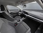 Volkswagen Golf 1.5 eTSI Style DSG Automaat / Stoel verwarming / achteruitrij camera / Velours bekleding / 17'' LMV HAL