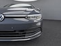 Volkswagen Golf 1.5 eTSI Style DSG Automaat / Stoel verwarming / achteruitrij camera / Velours bekleding / 17'' LMV HAL