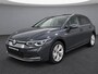 Volkswagen Golf 1.5 eTSI Style DSG Automaat / Stoel verwarming / achteruitrij camera / Velours bekleding / 17'' LMV HAL