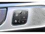 Ford Explorer 3.0 V6 EcoBoost PHEV ST-Line | Incl. 12 maanden garantie | 7-persoons | Trekhaak | Stoel/stuur verwarming | Stoelventilatie | Adaptieve cruise control | Climate control | Apple carplay/Android auto | Memory seat | Schuif/kantel dak |