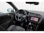 Volkswagen Tiguan 1.4 TSI eHybrid R-Line Business+ | Incl. 12 maanden garantie | SOH 92% | Stoel/stuurverwarming | Parkeercamera | Wegklapbare trekhaak | DAB radio | Apple carplay/Android auto | 100% dealer onderhouden |