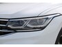 Volkswagen Tiguan 1.4 TSI eHybrid R-Line Business+ | Incl. 12 maanden garantie | SOH 92% | Stoel/stuurverwarming | Parkeercamera | Wegklapbare trekhaak | DAB radio | Apple carplay/Android auto | 100% dealer onderhouden |