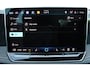 Volkswagen Passat Variant 1.5 eTSI 150 pk | Incl. 12 maanden garantie | Stoel/stuur verwarming | Achteruitrijcamera | Adaptive cruise controle | Dodehoekdetectie | Navigatie | Apple carplay/Android Auto | Climate controle | Lane assist | Keyless start |
