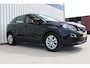 Peugeot 3008 1.2 PureTech Active Avantage | Incl. 12 maanden garantie | Nieuwe distributieriem + beurt | Apple carplay/Android auto | Trekhaak afneembaar | Cruise control | Parkeercamera | Navigatie | Climate control | DAB radio | 100% onderhouden |