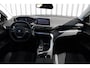 Peugeot 3008 1.2 PureTech Active Avantage | Incl. 12 maanden garantie | Nieuwe distributieriem + beurt | Apple carplay/Android auto | Trekhaak afneembaar | Cruise control | Parkeercamera | Navigatie | Climate control | DAB radio | 100% onderhouden |