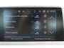 Peugeot 3008 1.2 PureTech Active Avantage | Incl. 12 maanden garantie | Nieuwe distributieriem + beurt | Apple carplay/Android auto | Trekhaak afneembaar | Cruise control | Parkeercamera | Navigatie | Climate control | DAB radio | 100% onderhouden |