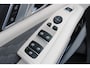 BMW X5 M Competition | Memory seats | Stoelverwarming/verkoeling | Head-up display | Massage stoelen | Schuif/kantel dak | Trekhaak | Bowers & Wilkins audio | 360° camera | Softclose |