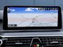 BMW 5-Serie Touring 530e xDrive M-sport | Incl. 12 maanden garantie | SOH 95% | Assisted driving | Uitklapbare trekhaak | 360° camera | Apple carplay/Android auto | Stoelverwarming voor + achter | Memory zetel | Harman/Kardon audio |